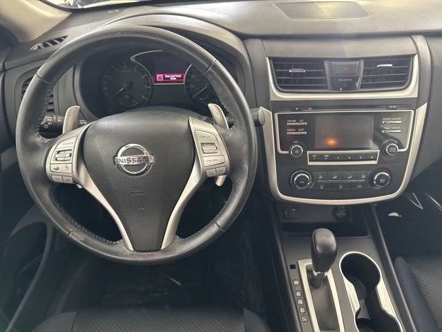 2016 Nissan Altima 2.5 SR