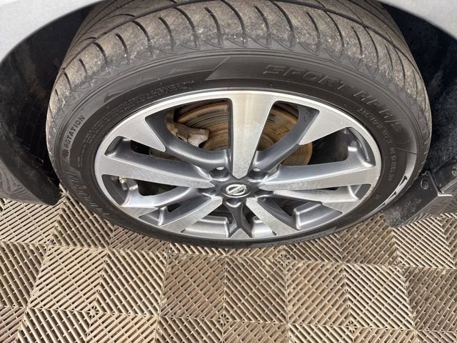 2016 Nissan Altima 2.5 SR