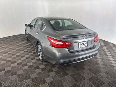 2016 Nissan Altima 2.5 SR