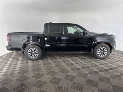 2024 Nissan Frontier SL