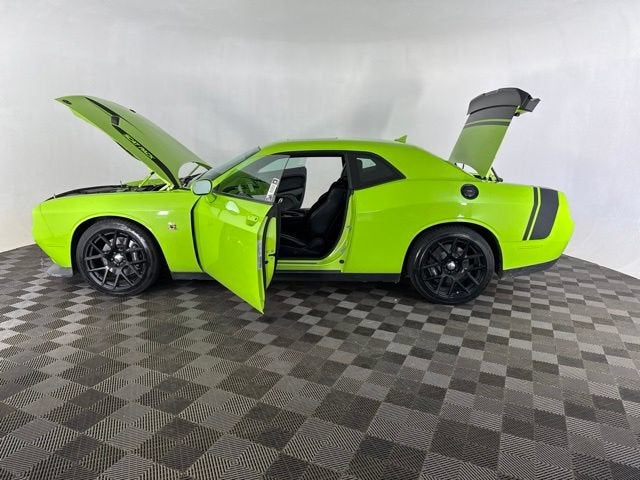 2015 Dodge Challenger R/T Scat Pack
