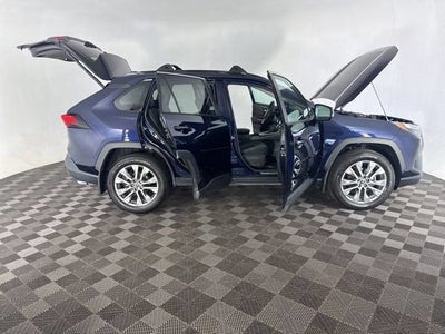 2023 Toyota RAV4 XLE Premium