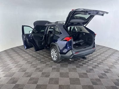 2023 Toyota RAV4 XLE Premium
