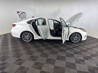 2022 Kia Forte GT