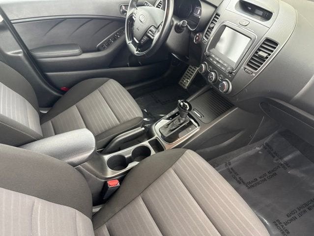 2017 Kia Forte S