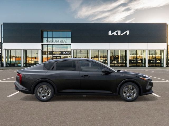 2026 Kia K4 LX