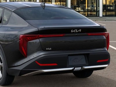 2026 Kia K4 LXS