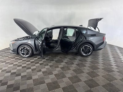 2025 Kia K4 EX