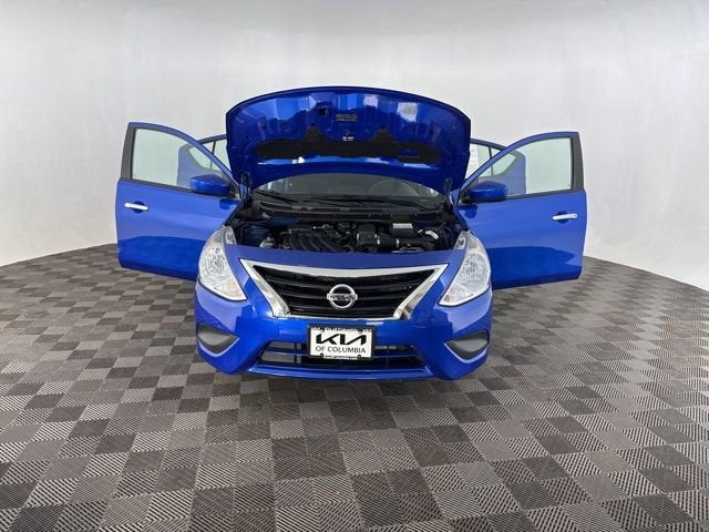2016 Nissan Versa SV