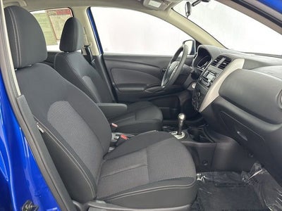 2016 Nissan Versa SV