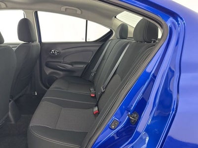 2016 Nissan Versa SV