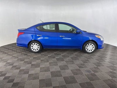 2016 Nissan Versa SV
