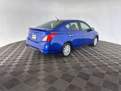 2016 Nissan Versa SV