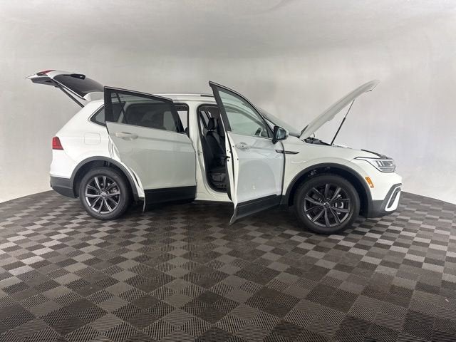 2022 Volkswagen Tiguan SE