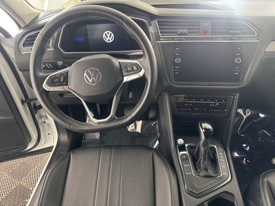 2022 Volkswagen Tiguan SE