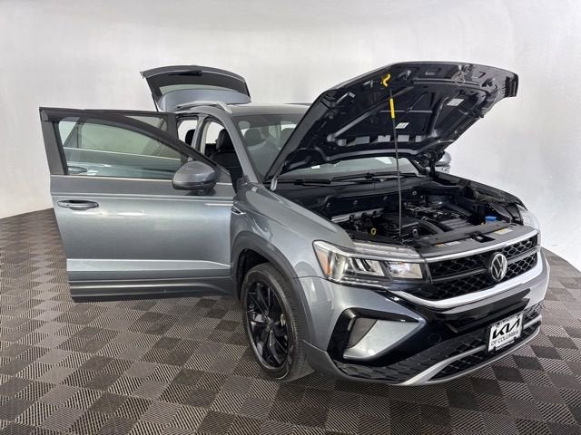 2023 Volkswagen Taos SE