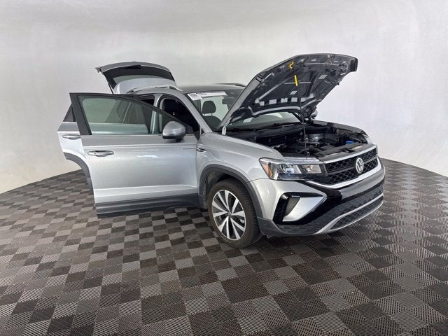 2022 Volkswagen Taos SE