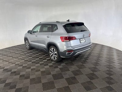 2022 Volkswagen Taos SE