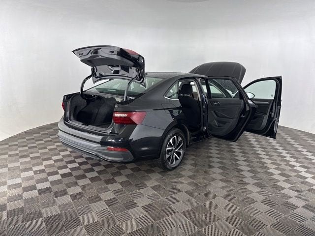 2025 Volkswagen Jetta S