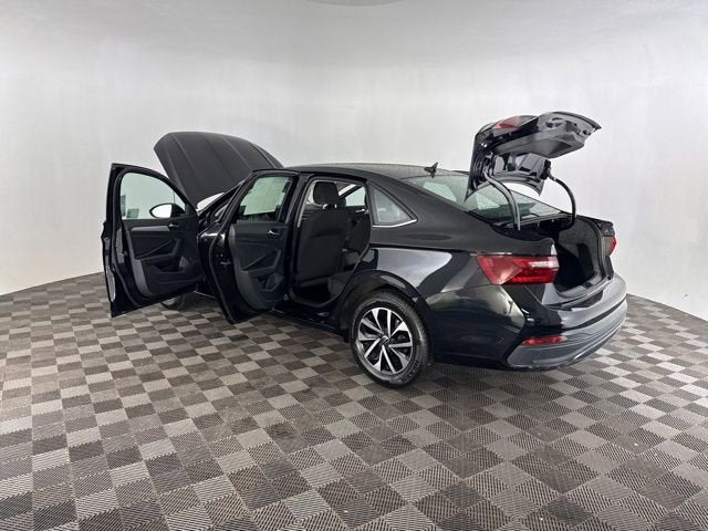 2025 Volkswagen Jetta S