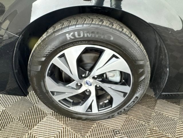 2023 Subaru Legacy Base