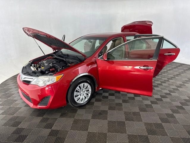 2013 Toyota Camry LE