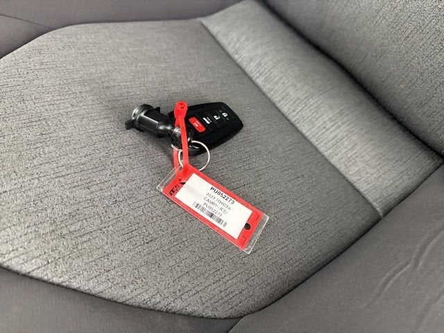 2023 Toyota Camry Hybrid LE