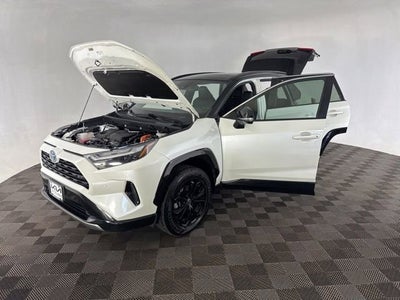2022 Toyota RAV4 Hybrid XSE