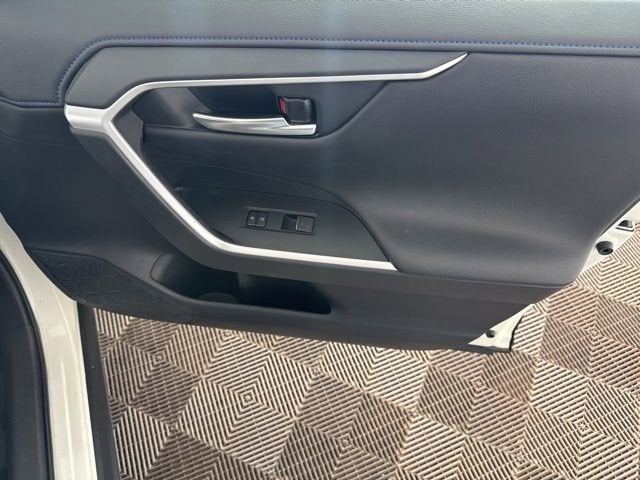 2022 Toyota RAV4 Hybrid XSE