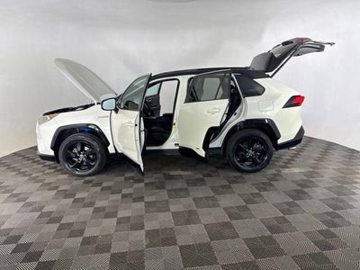 2020 Toyota RAV4 Hybrid XSE