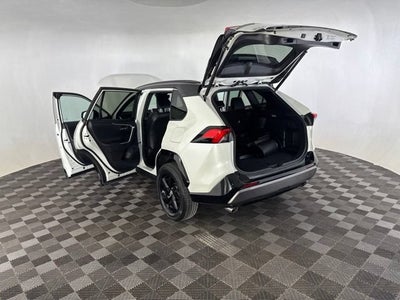 2020 Toyota RAV4 Hybrid XSE