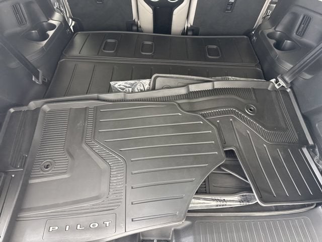 2023 Honda Pilot EX-L 8 Passenger