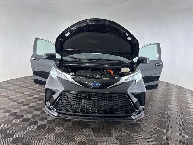 2021 Toyota Sienna XSE