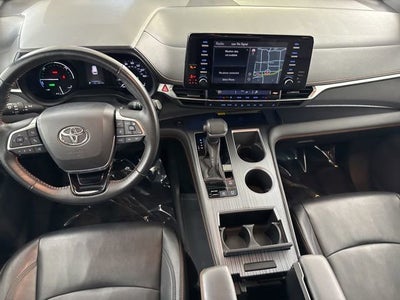 2021 Toyota Sienna XSE