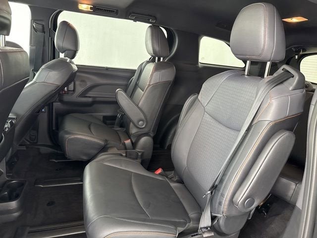 2021 Toyota Sienna XSE