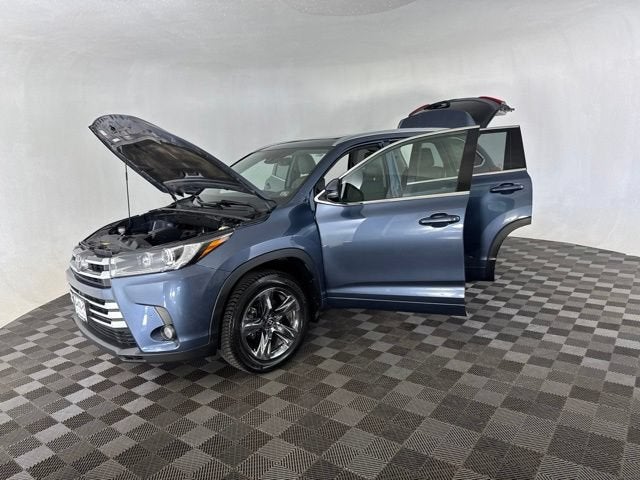 2018 Toyota Highlander Limited Platinum