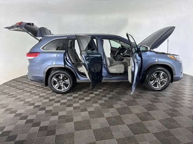 2018 Toyota Highlander Limited Platinum