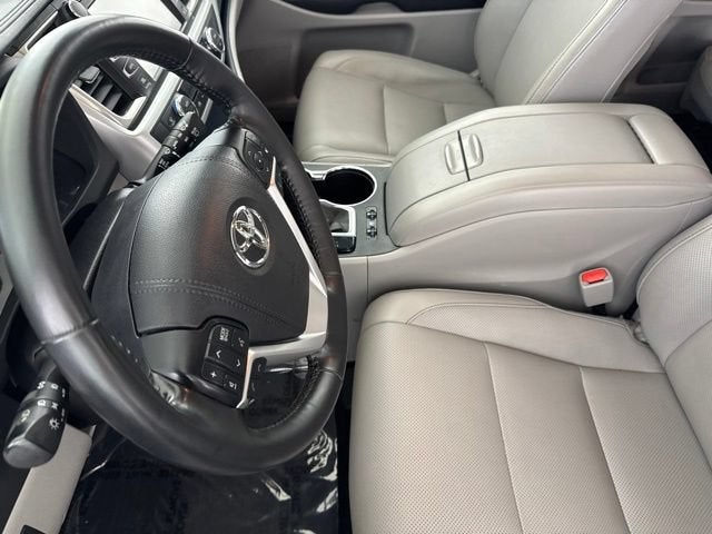 2018 Toyota Highlander Limited Platinum