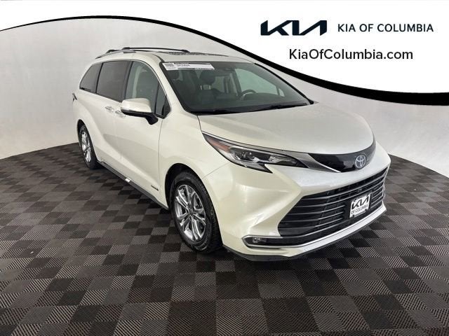 2021 Toyota Sienna Platinum