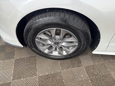 2022 Toyota Sienna XLE