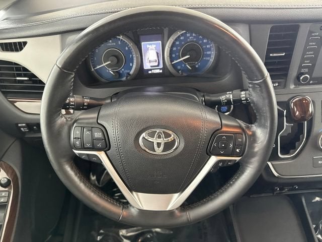 2019 Toyota Sienna Limited Premium