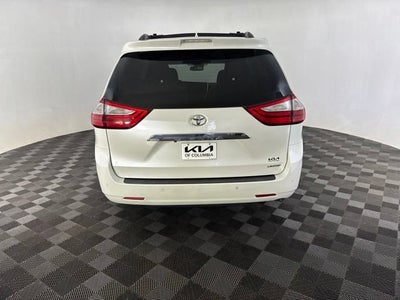 2019 Toyota Sienna Limited Premium