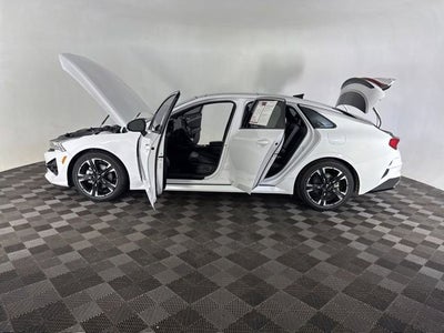 2022 Kia K5 GT-Line