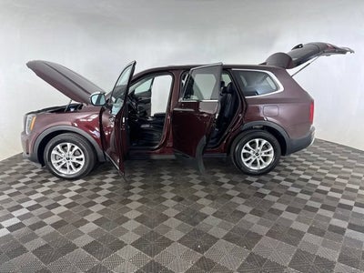 2022 Kia Telluride LX
