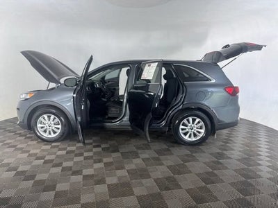 2020 Kia Sorento LX V6