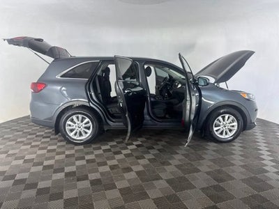 2020 Kia Sorento LX V6