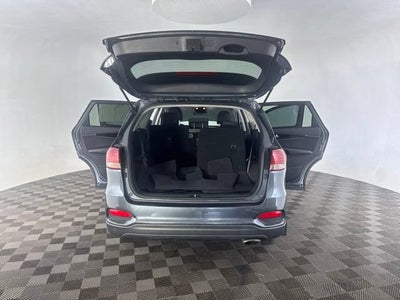 2020 Kia Sorento LX V6