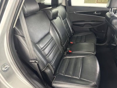 2019 Kia Sorento EX V6