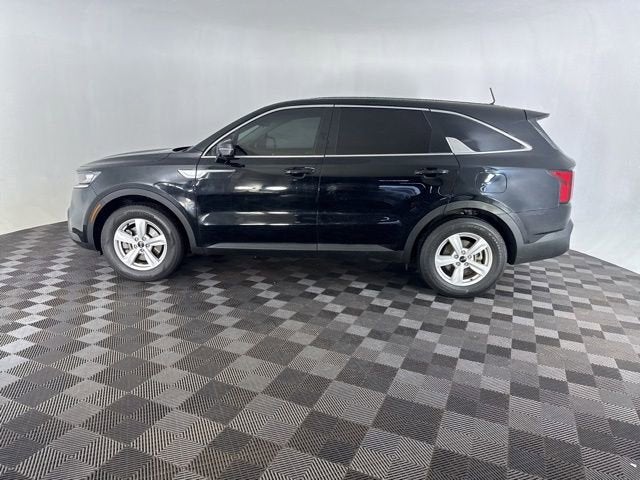 2021 Kia Sorento LX