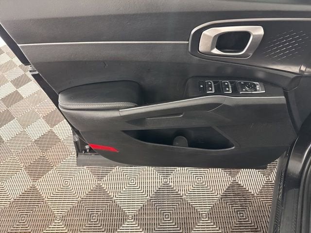 2021 Kia Sorento LX